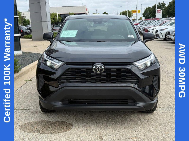 Used 2025 Toyota RAV4 LE AWD/4WD image 8