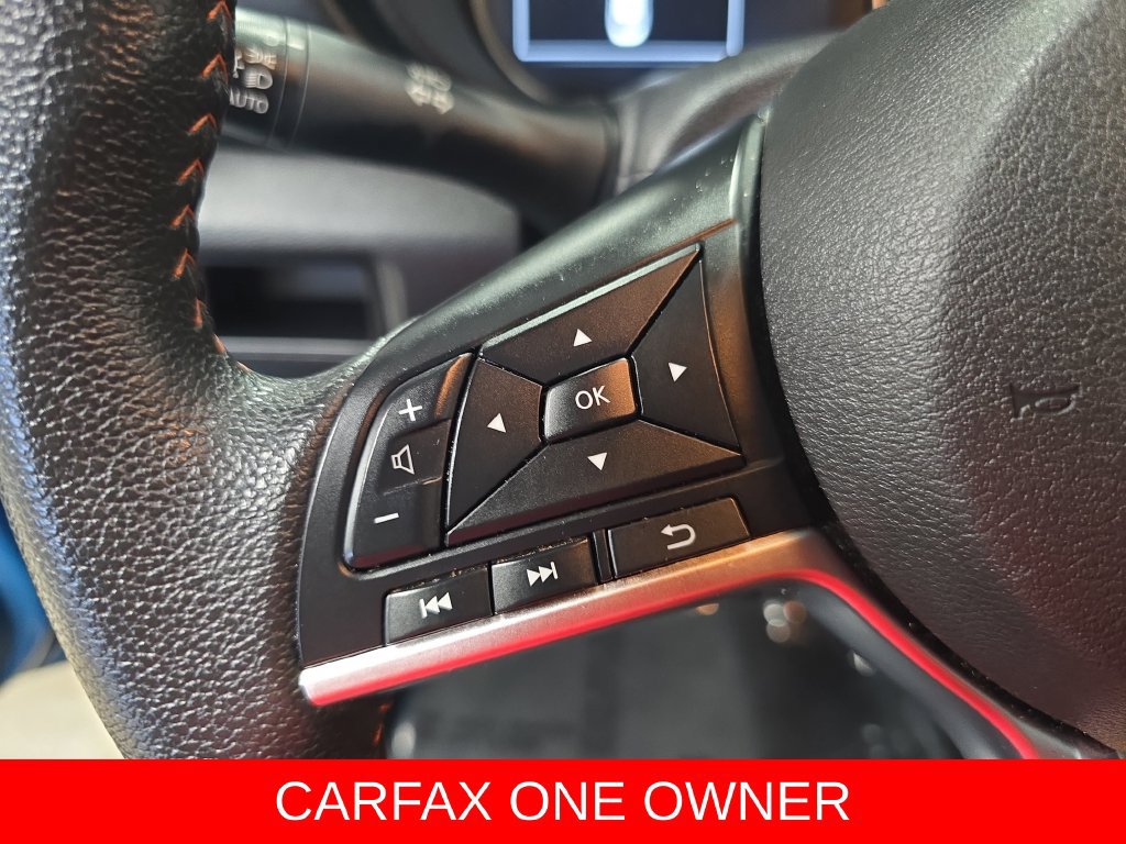Used 2025 Nissan Versa SR FWD image 17