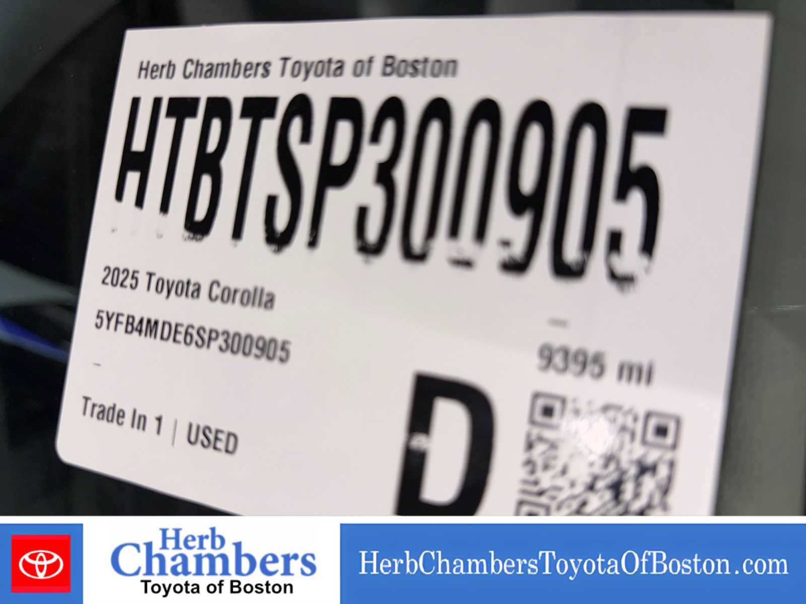Used 2025 Toyota Corolla LE FWD image 15
