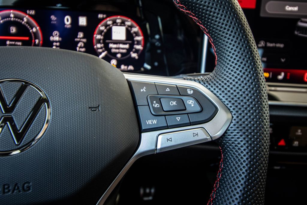 New 2026 Volkswagen GTI SE FWD image 40