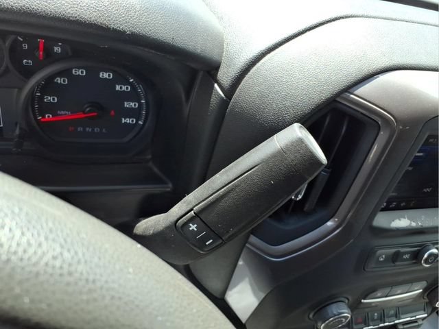 Used 2020 Chevrolet Silverado 1500 Custom w/ Custom Value Package AWD/4WD image 19