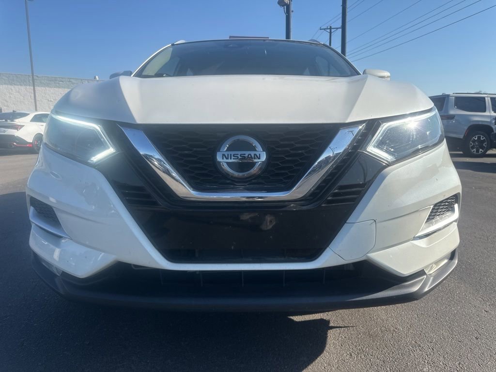 Used 2020 Nissan Rogue Sport SL w/ Premium Package image 14