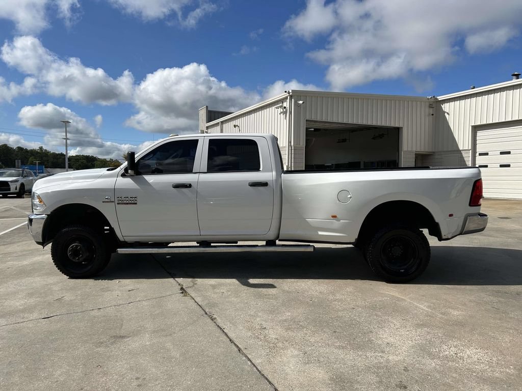Used 2016 RAM 3500 Tradesman w/ Chrome Appearance Group AWD/4WD image 6