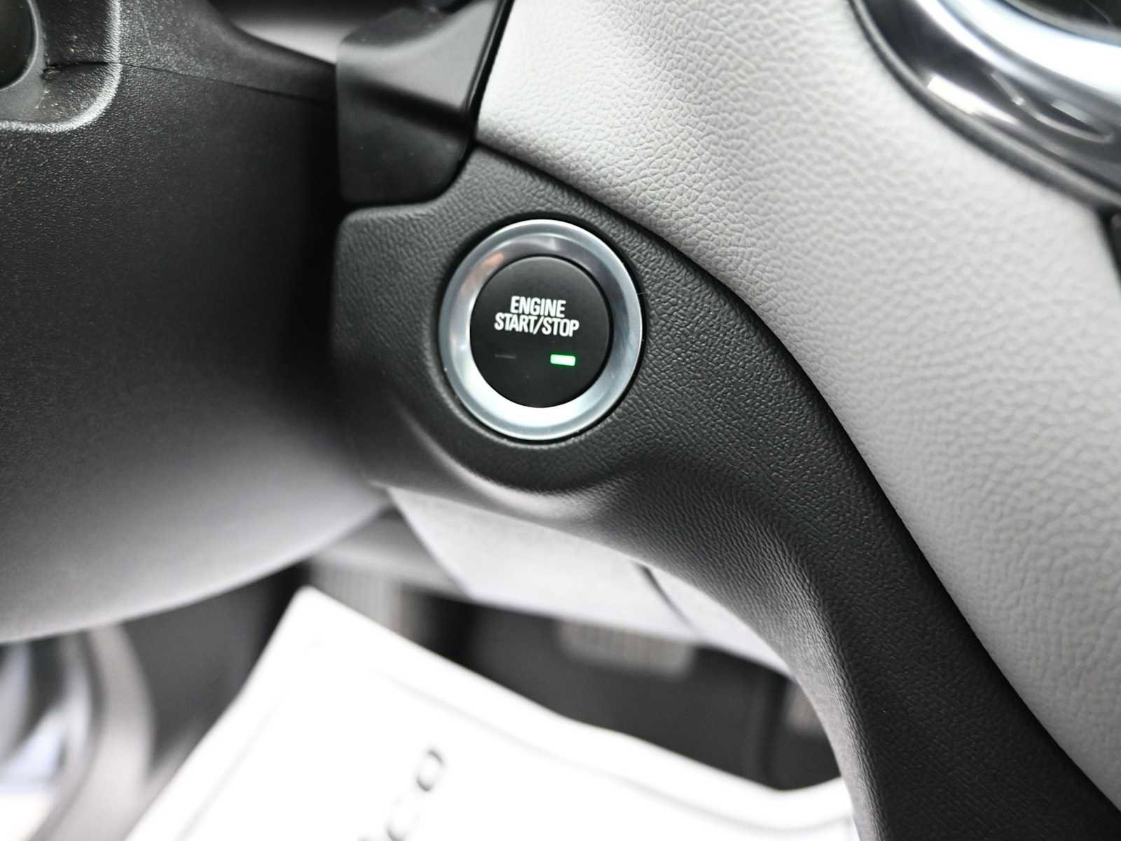 Used 2024 Chevrolet Equinox LS w/ Sport Edition image 16