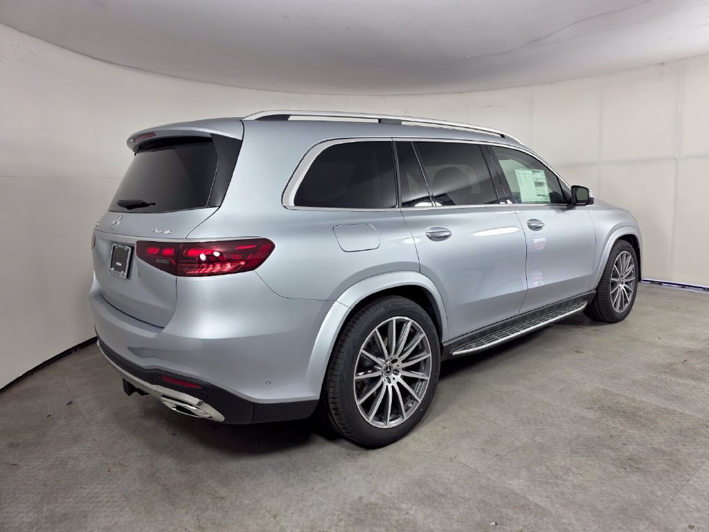 New 2026 Mercedes-Benz GLS 450 4MATIC image 4