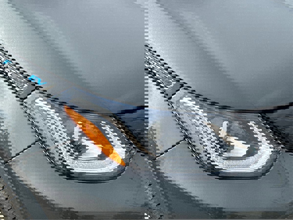 Used 2021 Chevrolet Bolt LT image 27