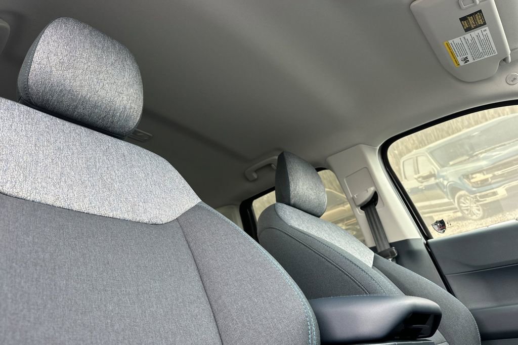 New 2025 Ford Maverick XLT w/ Equipment Group 301A AWD/4WD image 13