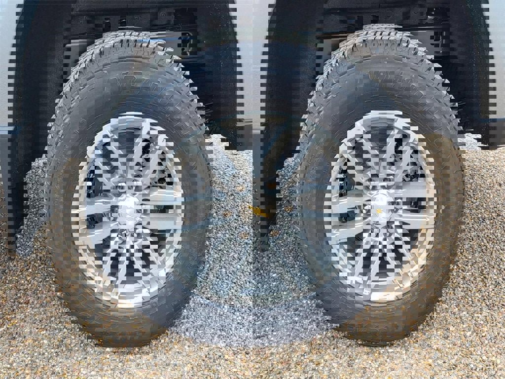 New 2025 Chevrolet Colorado LT w/ LT Convenience Package image 19