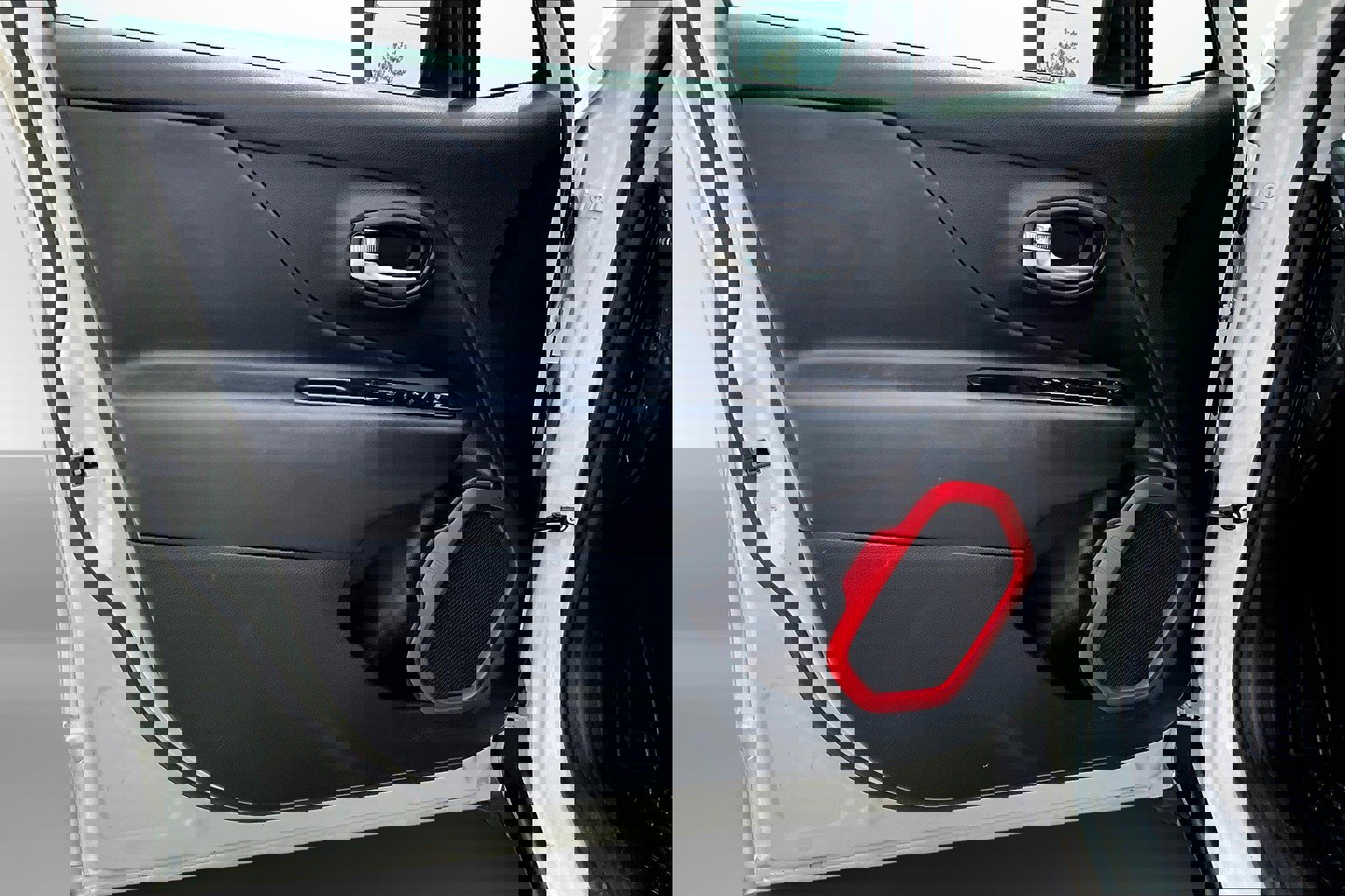 Used 2022 Jeep Renegade Trailhawk image 25