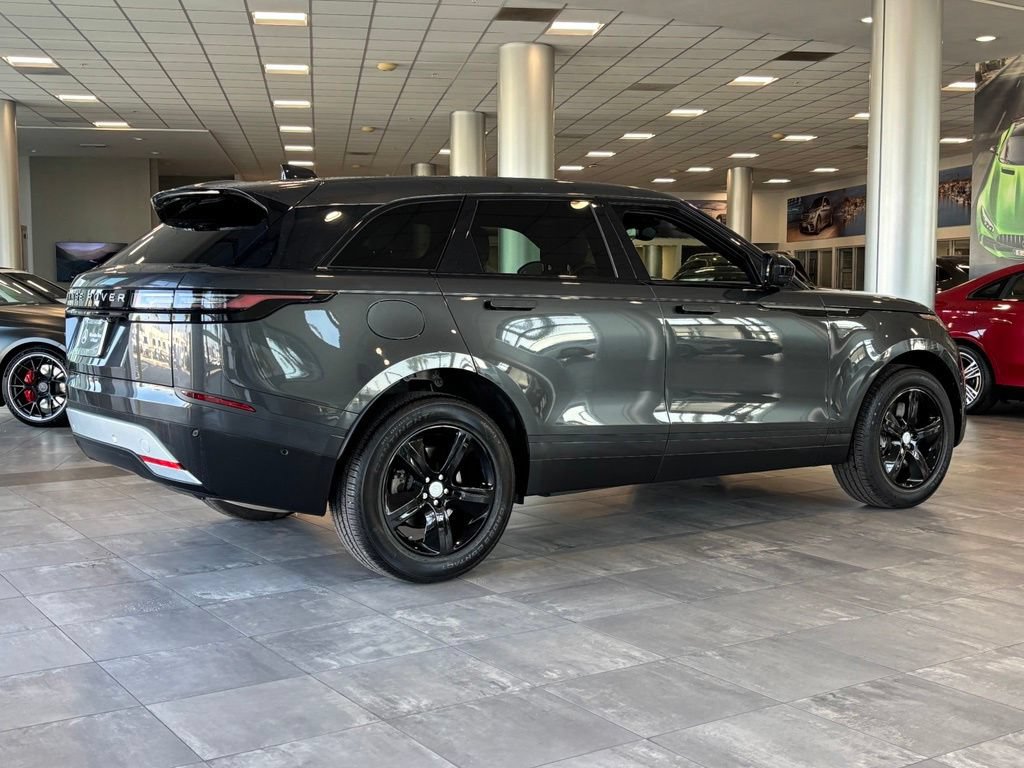 Used 2026 Land Rover Range Rover Velar S AWD/4WD image 4