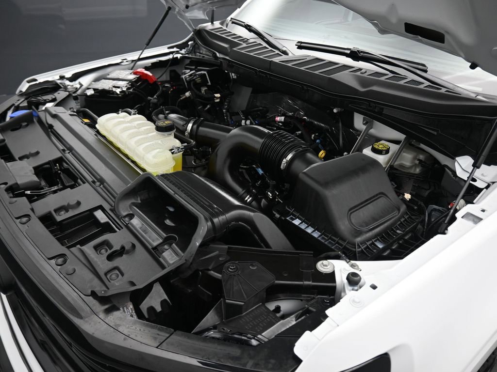 Used 2025 Ford F150 XLT w/ Equipment Group 301A Standard AWD/4WD image 52