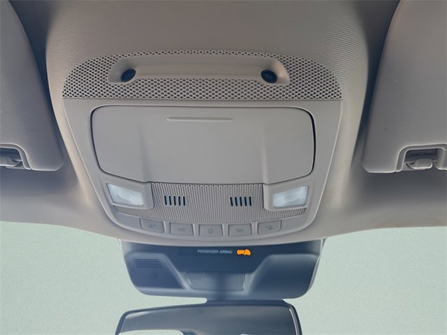 Used 2024 Ford Expedition XLT image 39