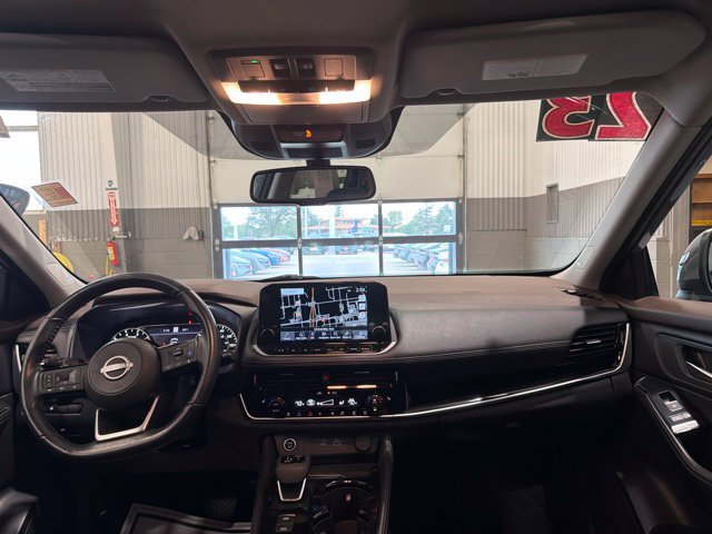 Certified 2023 Nissan Rogue SL w/ SL Premium Package AWD/4WD image 14
