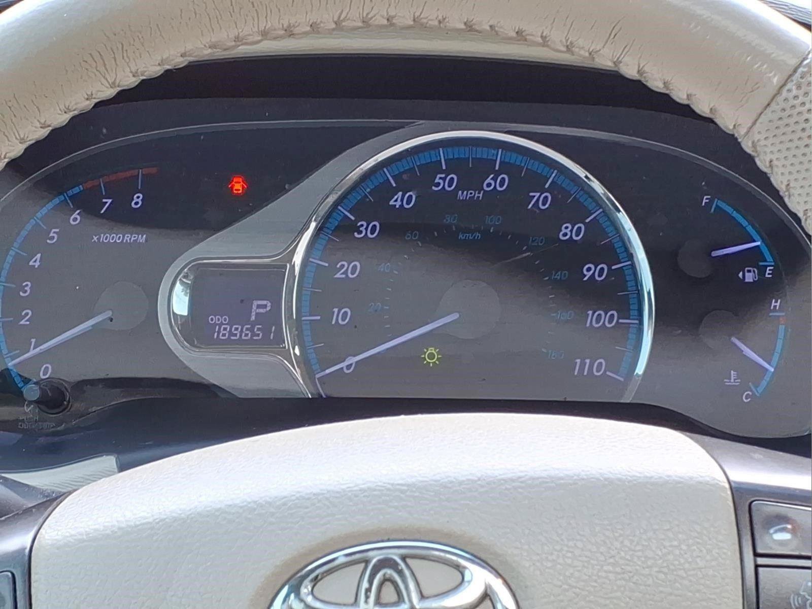 Used 2013 Toyota Sienna XLE FWD image 9