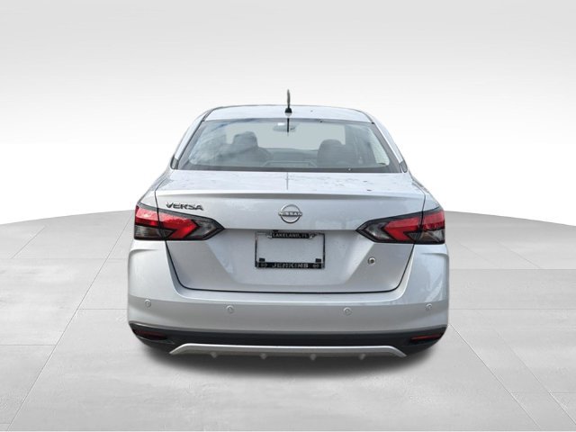 Used 2025 Nissan Versa S w/ Trunk Package FWD image 4
