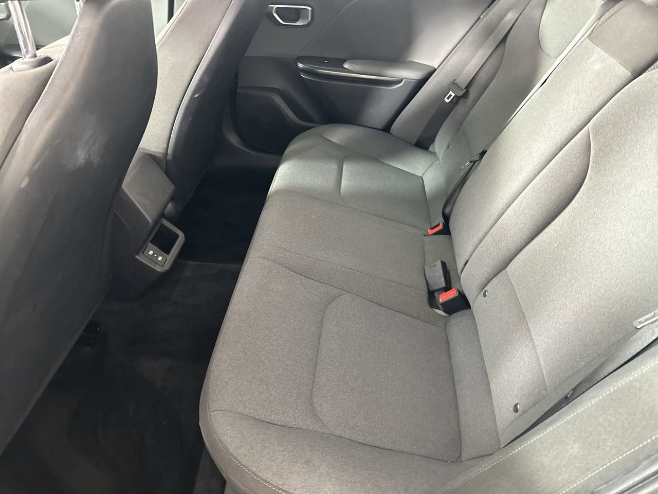 Used 2025 Kia K4 FWD image 23