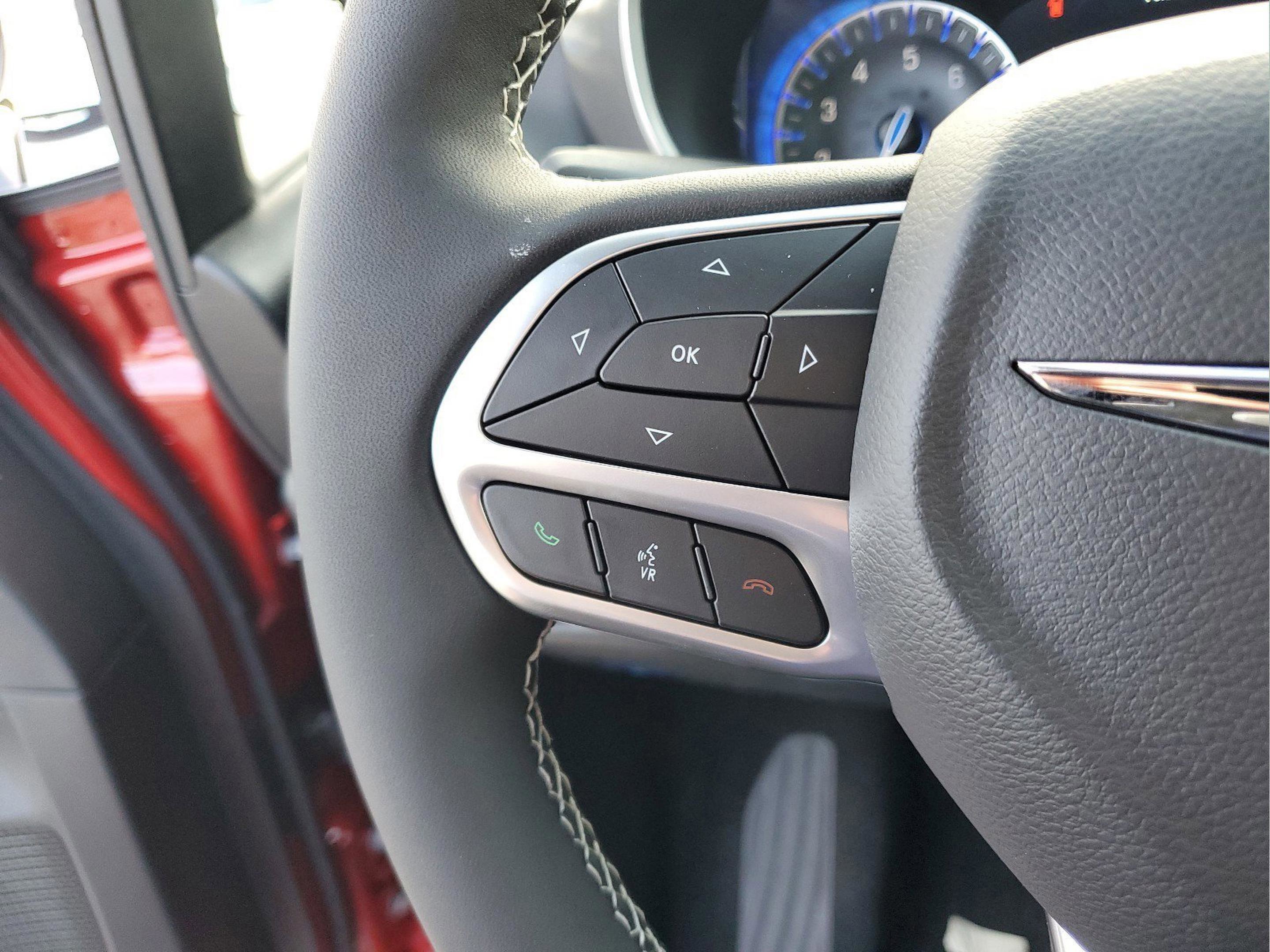 New 2026 Chrysler Voyager LX image 29