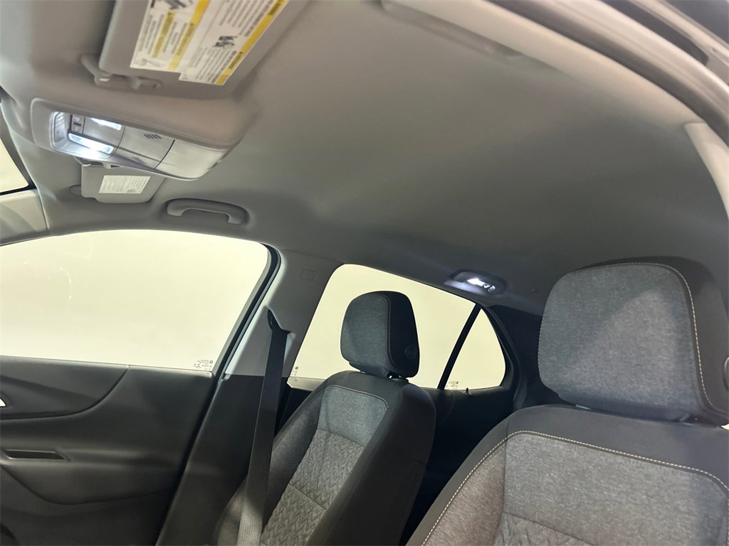 Used 2023 Chevrolet Equinox LT image 15