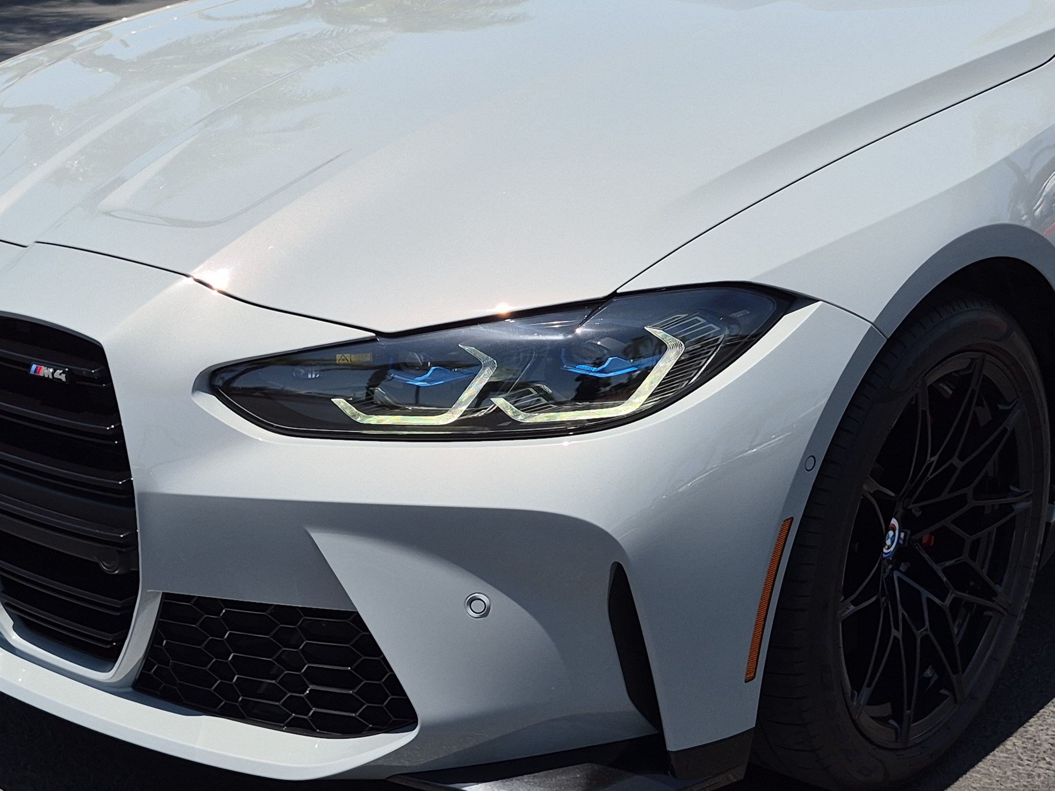 Used 2022 BMW M4 Coupe w/ Executive Package RWD image 6