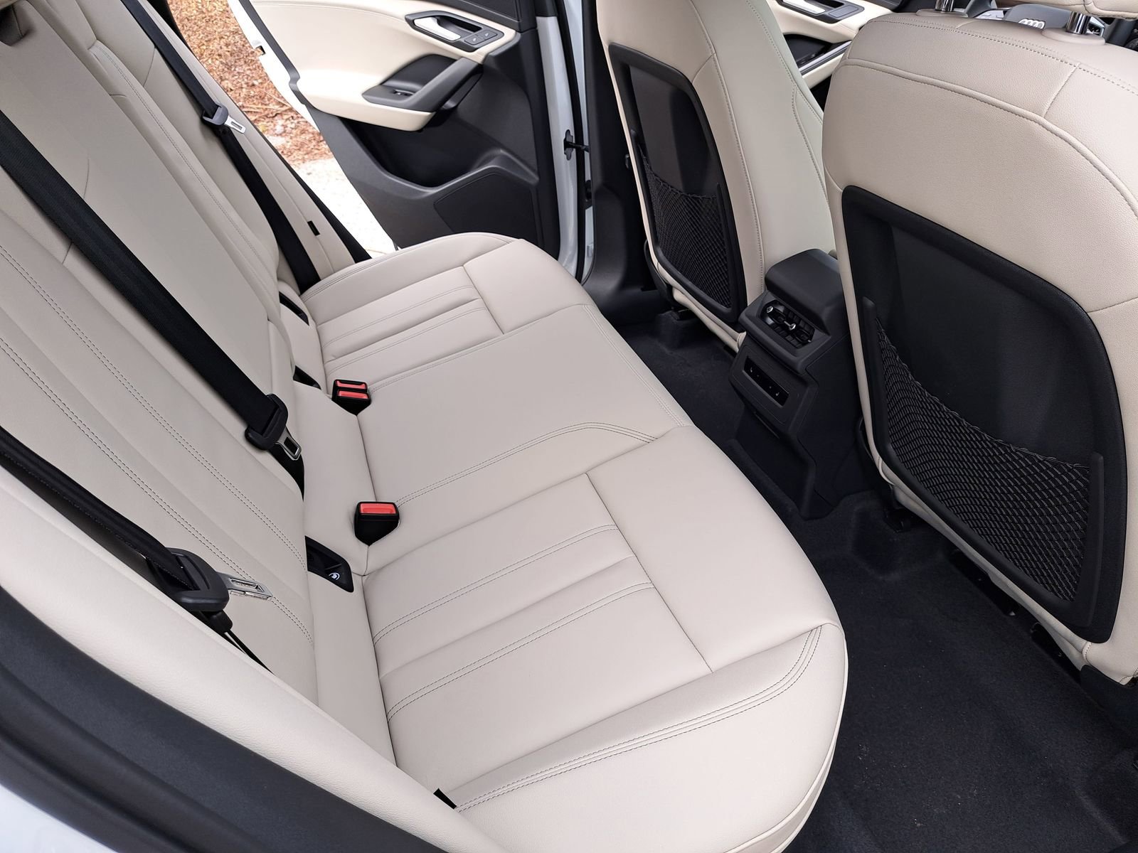 New 2025 Audi Q6 e-tron Premium image 11