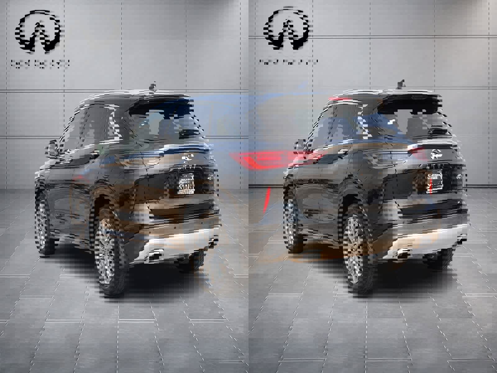 Certified 2023 INFINITI QX50 Luxe image 5