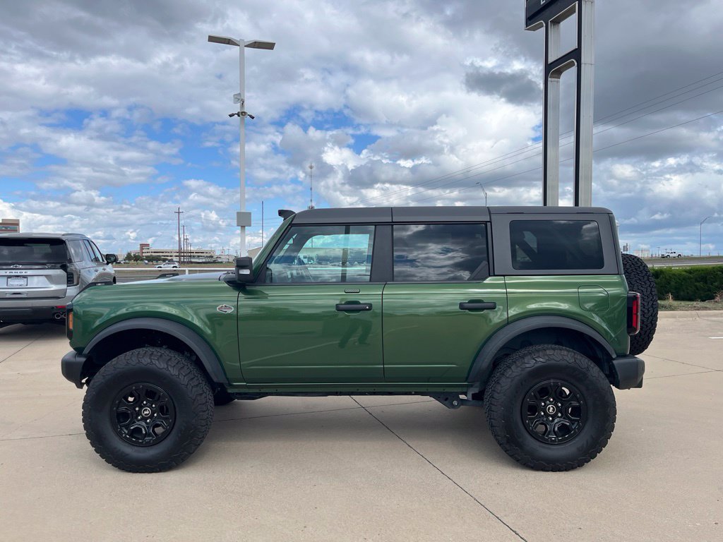 Used 2023 Ford Bronco Wildtrak AWD/4WD image 2