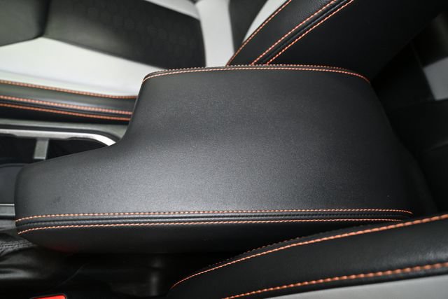 Used 2019 Subaru Crosstrek 2.0i Limited w/ Moonroof Package w/Navigation AWD/4WD image 25