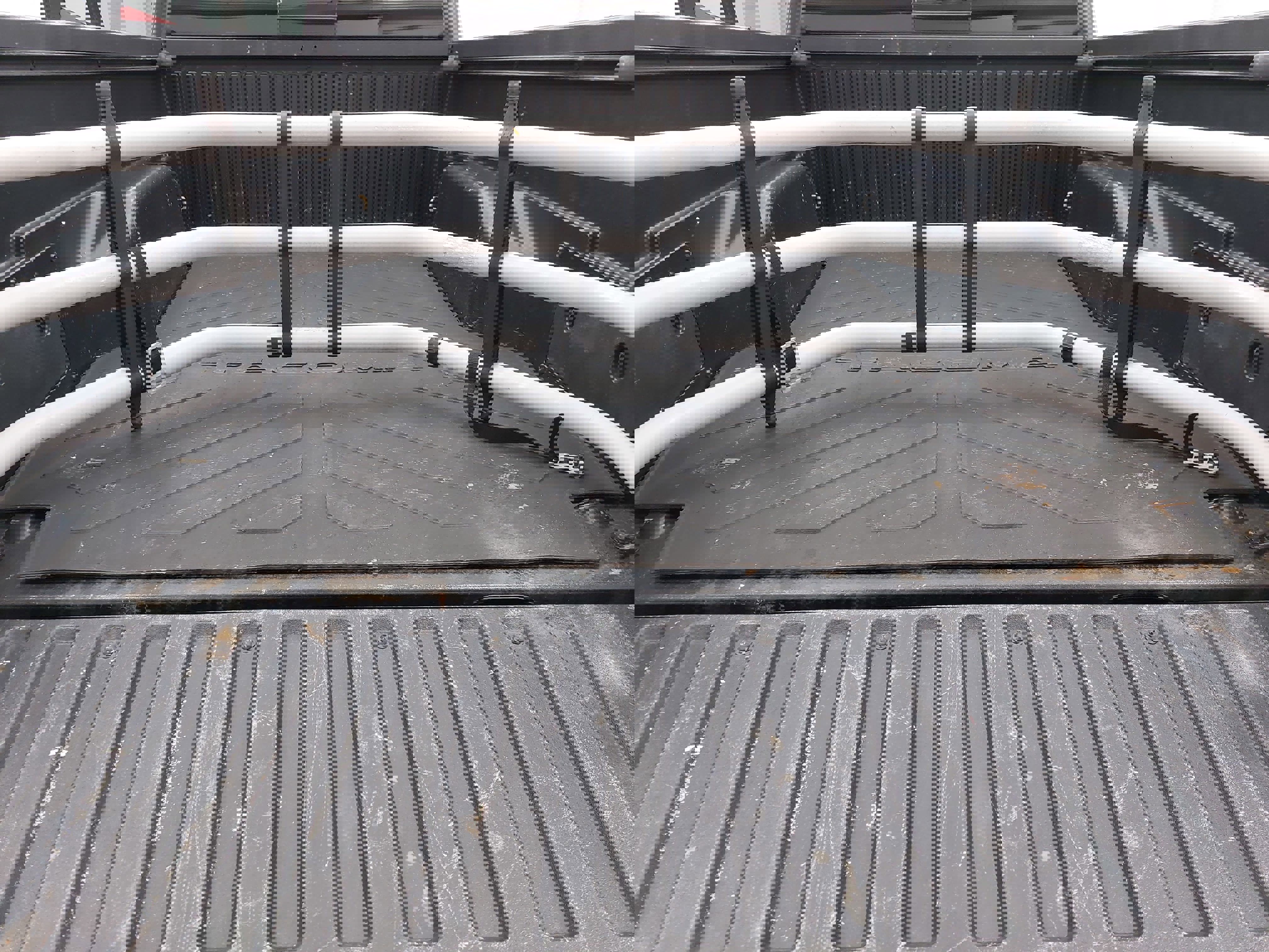 Used 2018 Toyota Tacoma SR5 image 14