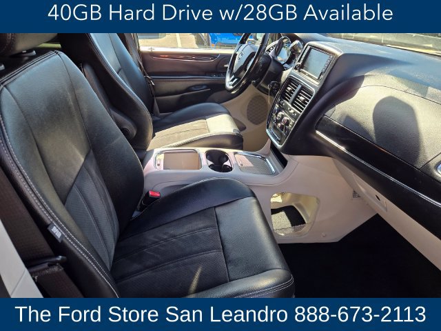Used 2020 Dodge Grand Caravan SXT FWD image 14