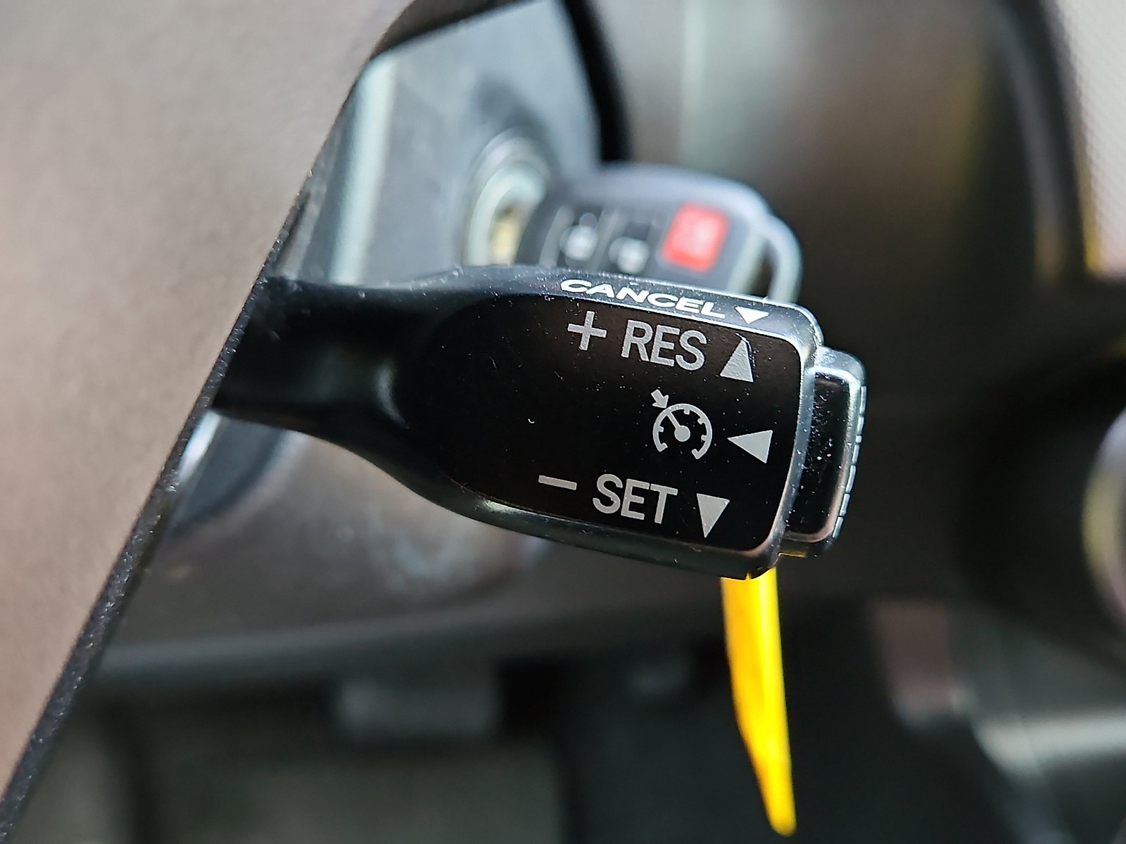 Used 2014 Scion tC FWD image 20