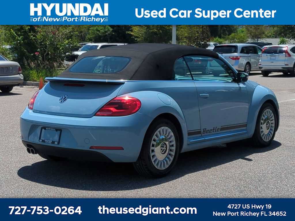 Used 2013 Volkswagen Beetle 2.5 FWD image 5