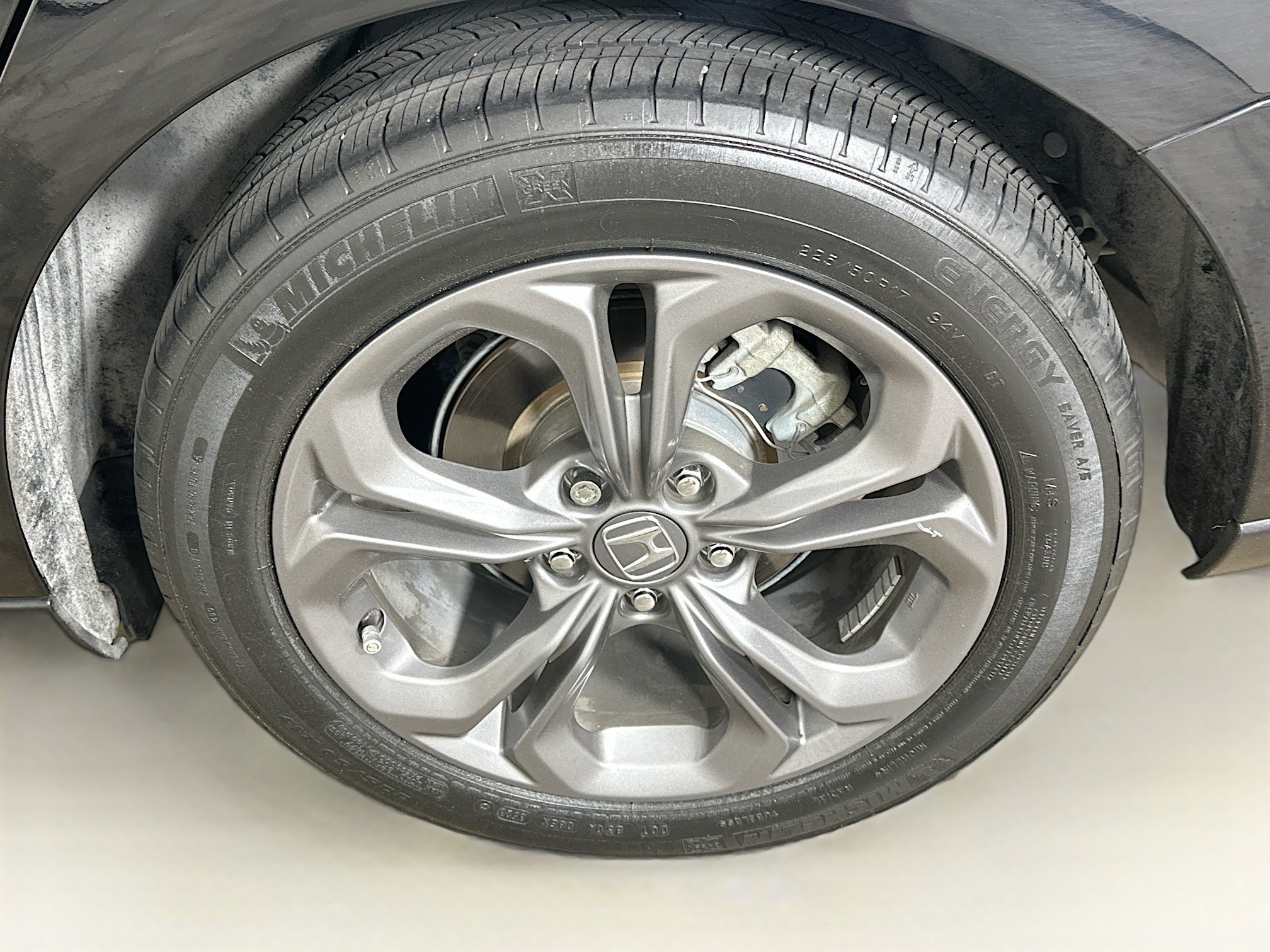 Used 2024 Honda Accord EX image 11