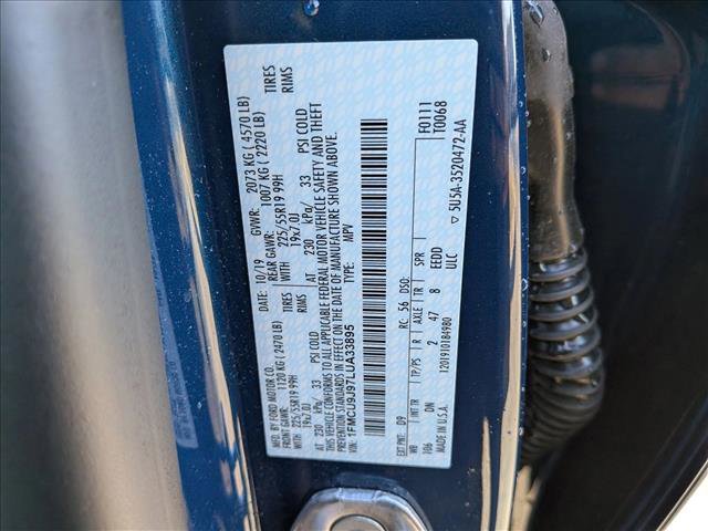 Used 2020 Ford Escape Titanium image 23