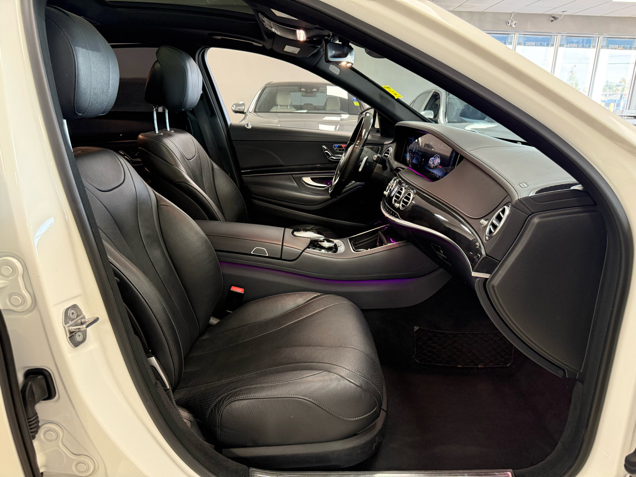 Used 2019 Mercedes-Benz S 450 Sedan w/ AMG Line Exterior image 27