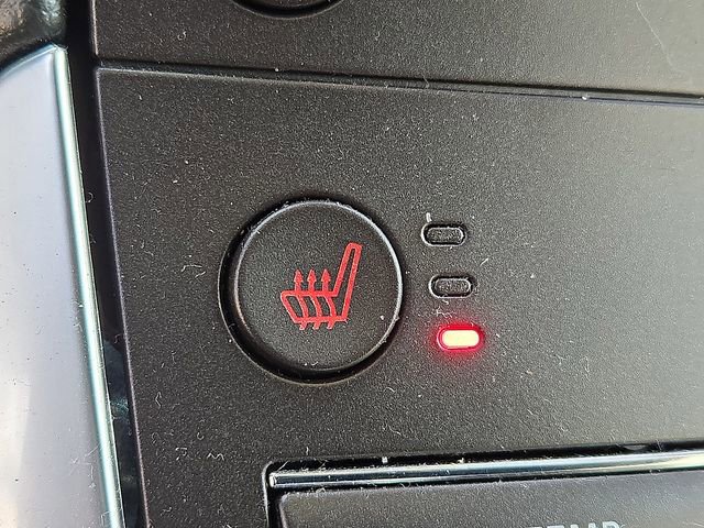 Used 2019 Ford Edge Titanium image 28