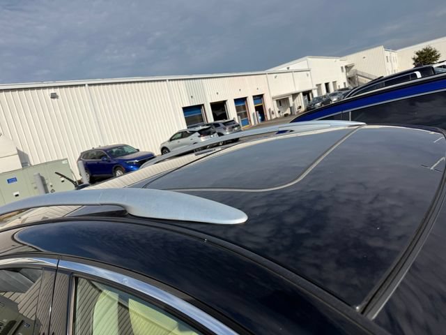 Used 2014 INFINITI QX70 2WD w/ Premium Package image 3