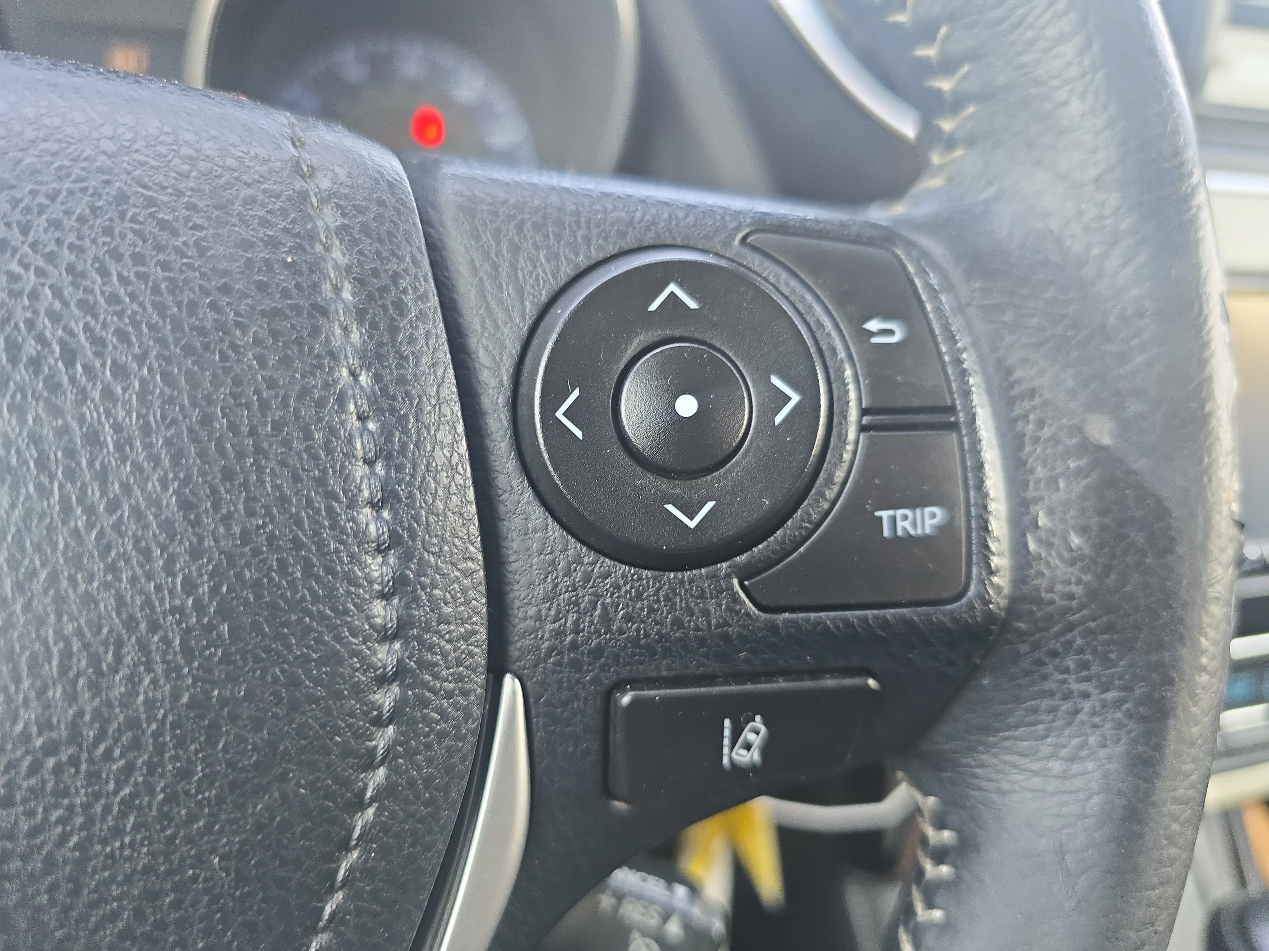 Used 2017 Toyota Corolla iM w/ Carpet Mat Package FWD image 17
