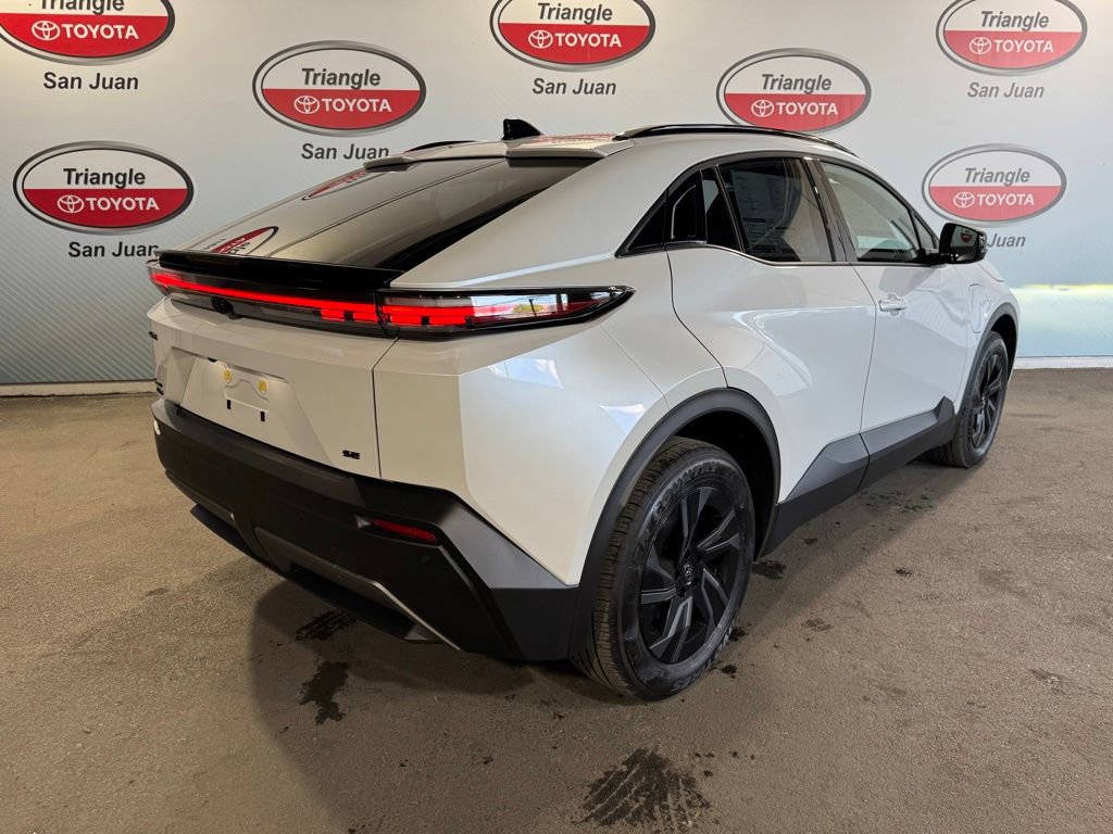 New 2026 Toyota C-HR AWD/4WD image 4