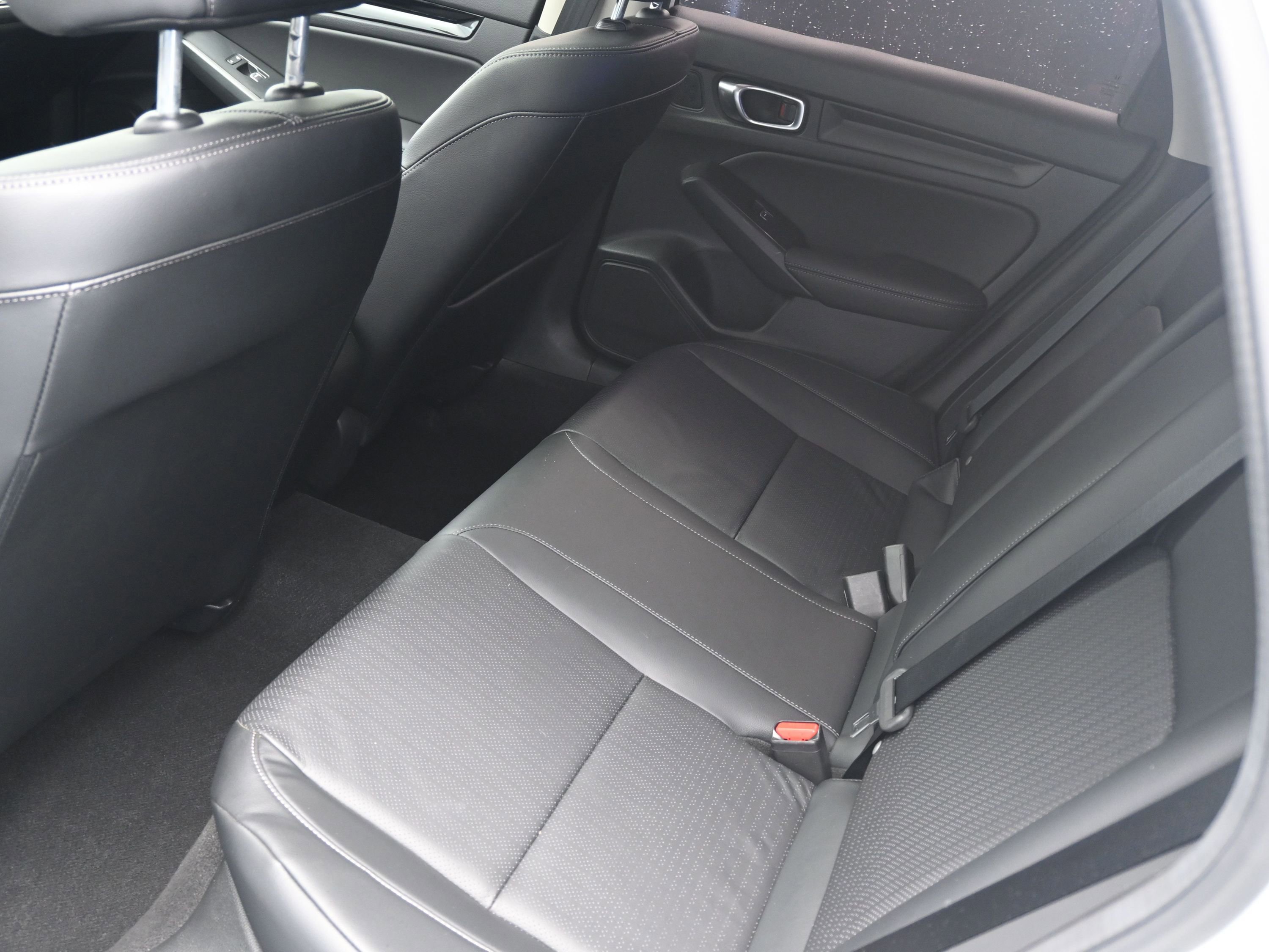 Used 2022 Honda Civic EX-L image 11