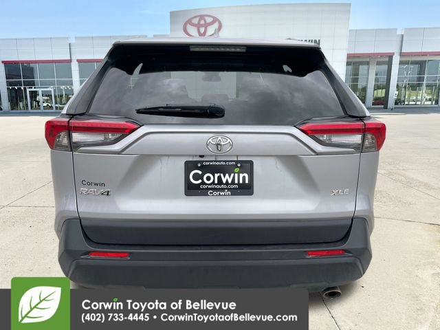 Used 2019 Toyota RAV4 XLE Premium w/ Protection Package FWD image 7