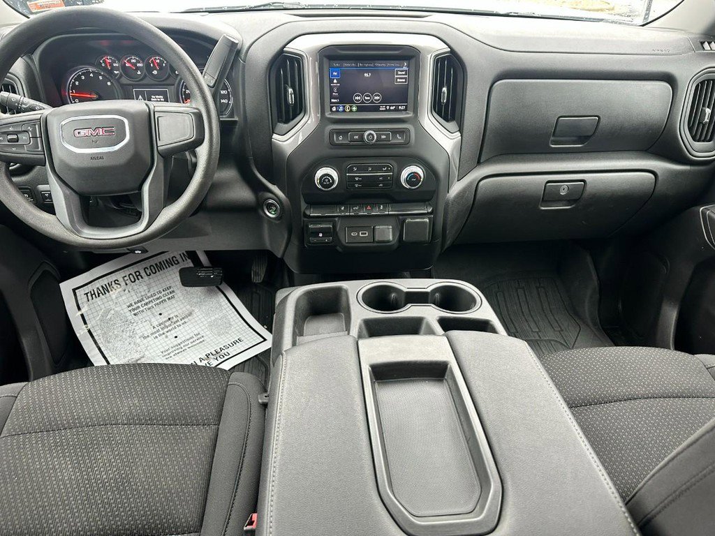 Certified 2024 GMC Sierra 3500 Pro w/ Convenience Package image 11