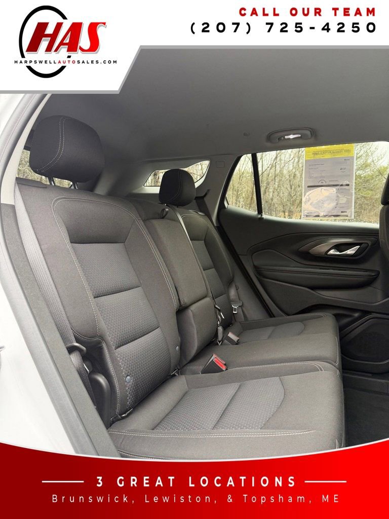 Used 2024 GMC Terrain SLE AWD/4WD image 13