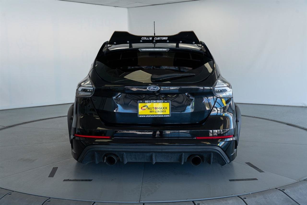 Used 2017 Ford Focus RS AWD/4WD image 7