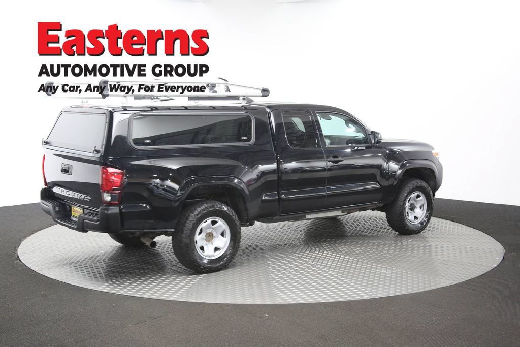 Used 2023 Toyota Tacoma SR AWD/4WD image 40