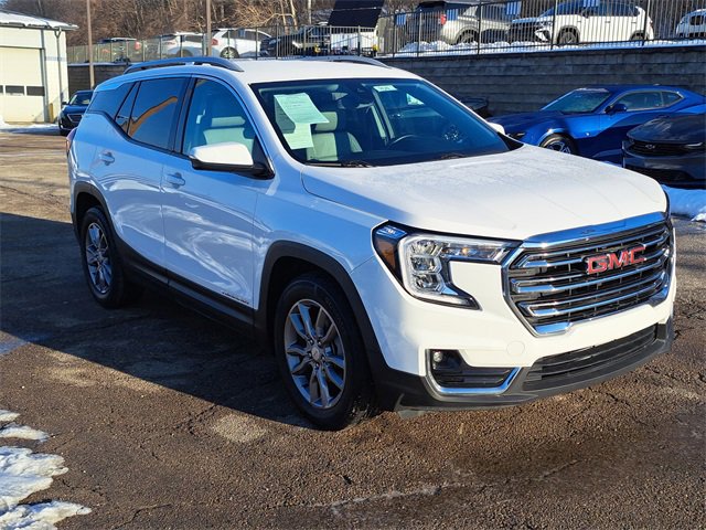 Used 2023 GMC Terrain SLT image 7