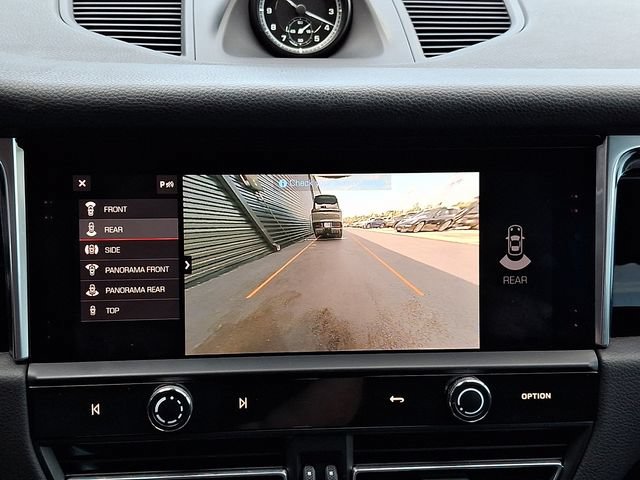 Certified 2024 Porsche Macan S AWD/4WD image 22
