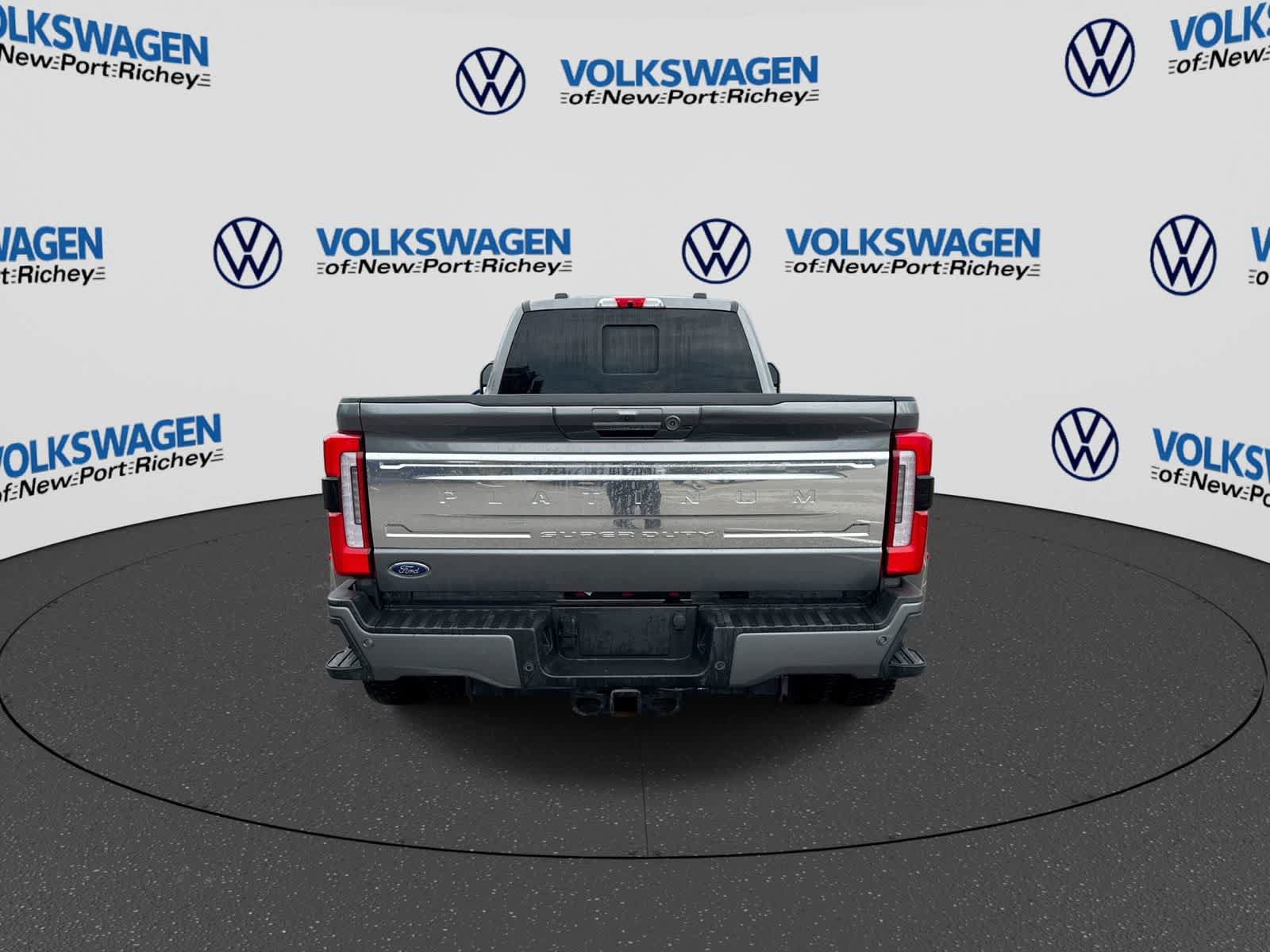 Used 2024 Ford F450 Platinum AWD/4WD image 13