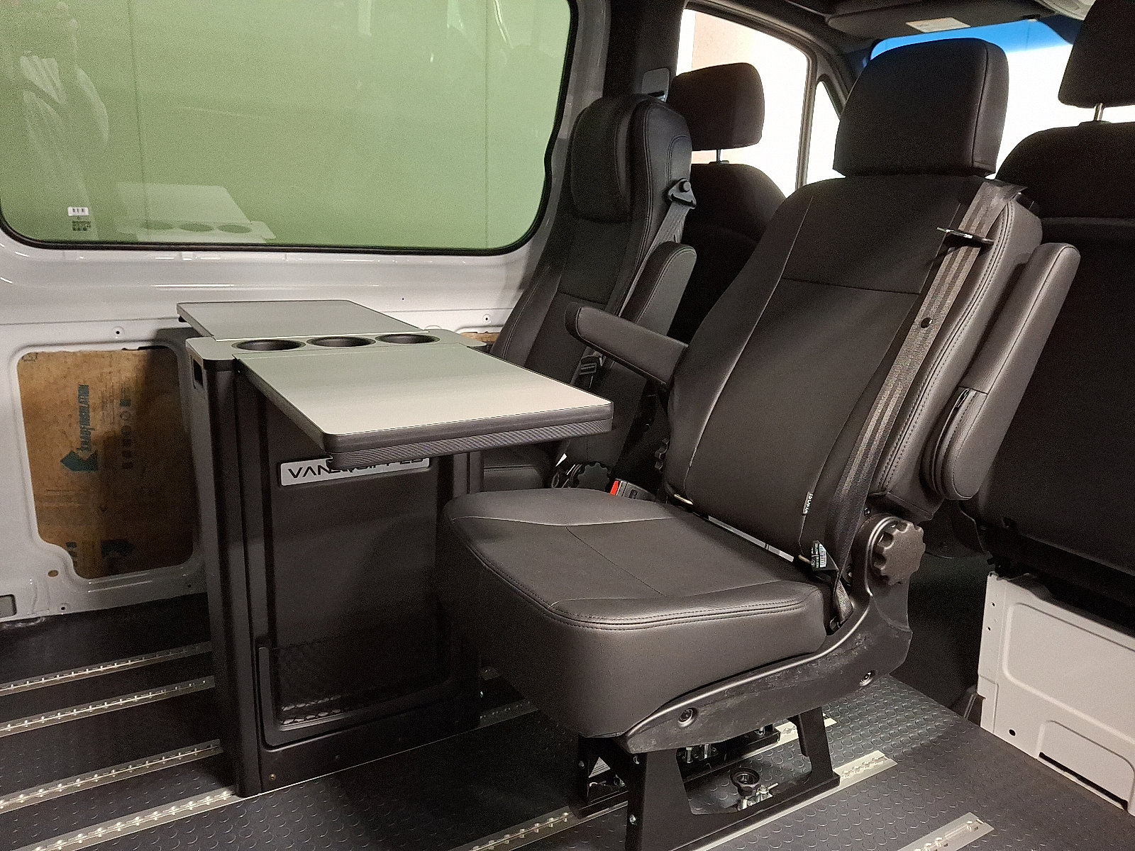 New 2025 Mercedes-Benz Sprinter 2500 image 12