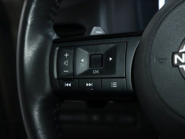 Used 2022 Nissan Rogue Platinum w/ Head-Up Display Package image 24