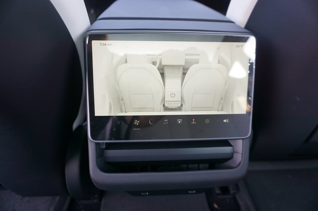Used 2024 Tesla Model 3 Standard Range RWD image 5